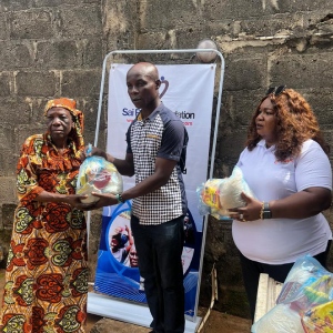 Widows Feeding Session 3